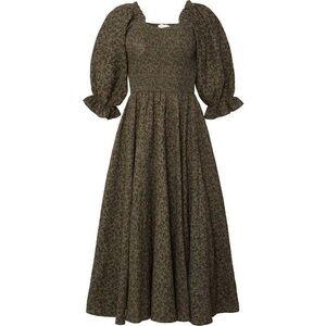 Ivy City Co Teagan Dress in Green Floral